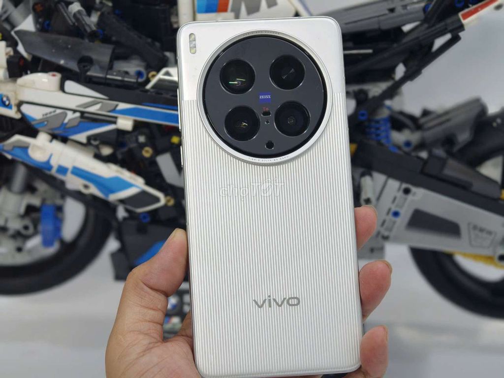 Vivo X200 Ultra 12GB/256GB Bạc Fullbox. Mua bán Điện thoại tại Quận Ninh Kiều Cần Thơ được đăng bởi Lê Khang hình 1