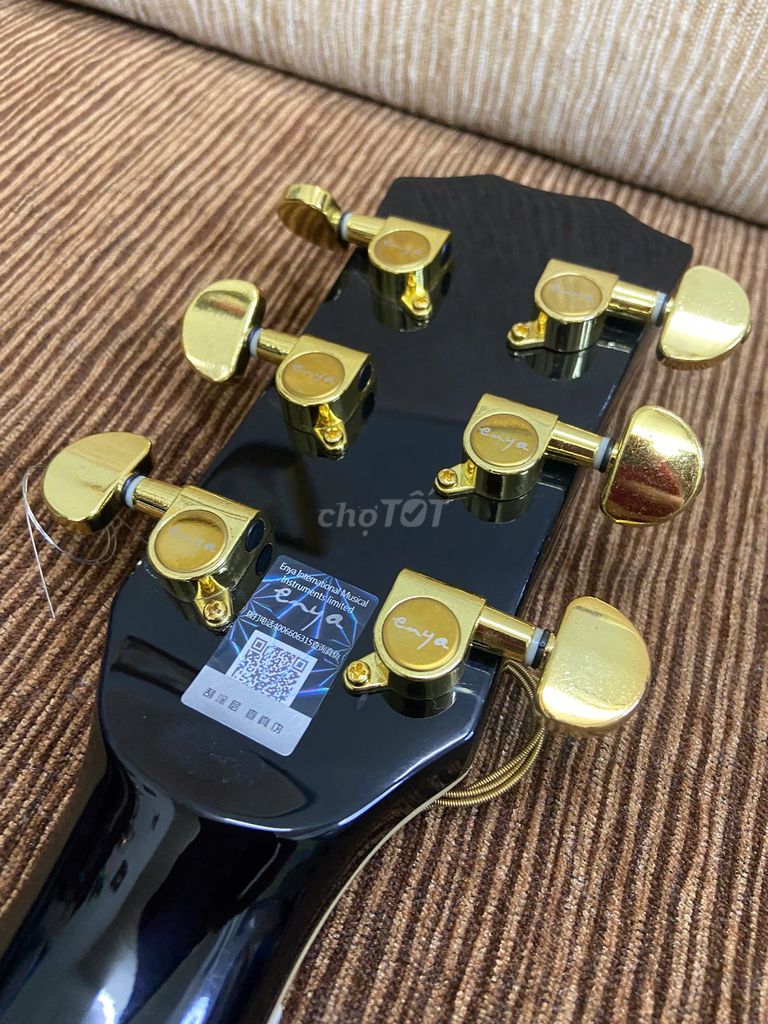 GUITAR ACOUSTIC ENYA ED 18NA + EQ 98%