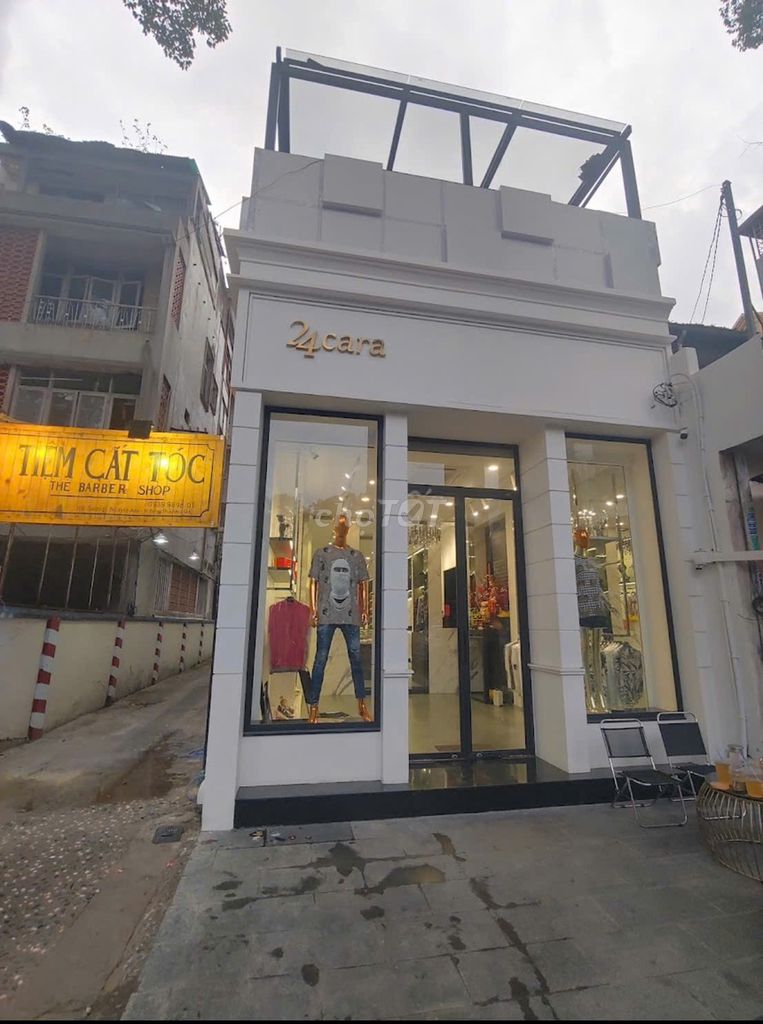Spa Căn góc 116 Sương Nguyệt Ánh, Q1. Dt: 5x25m, Kc: trệt 1 lầu