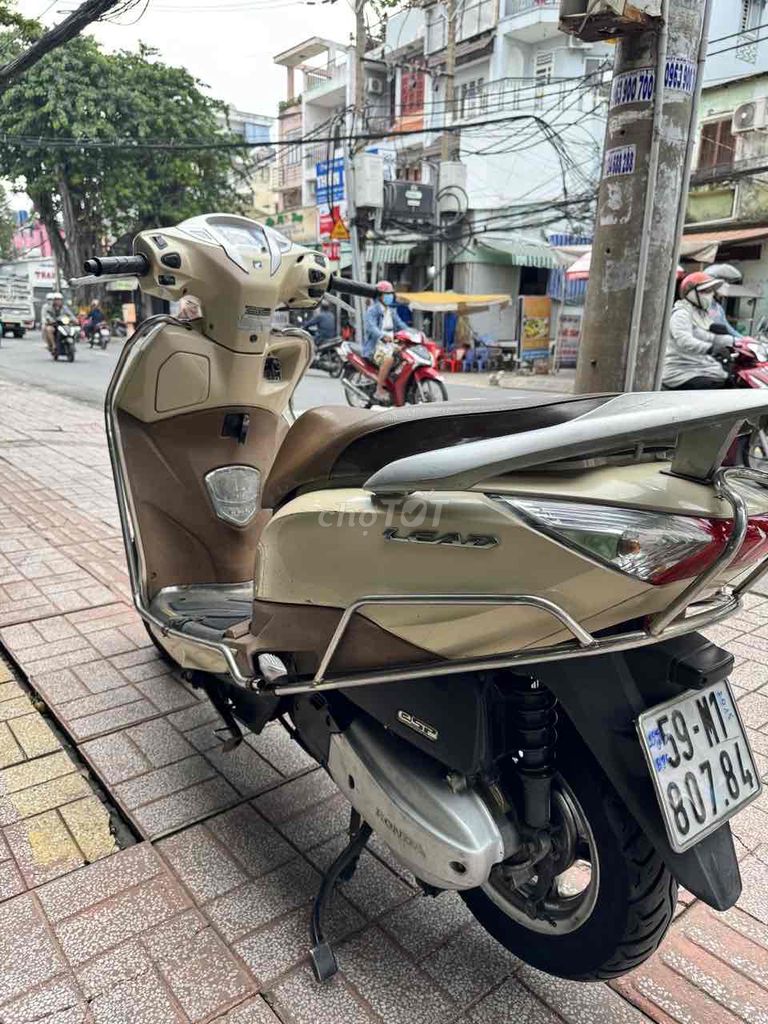 Lead 2015 Bstp59M1 -xe nữ đi kỹ còn 98%. Mua bán Xe máy tại Quận 6 Tp Hồ Chí Minh được đăng bởi Lâm sung Thu Mua Xe   hình 5