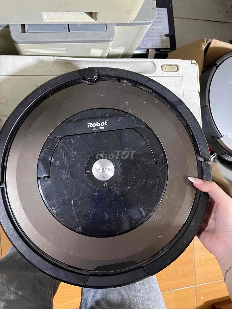 Robot hút bụi iRobot Roomba Đen. Mua bán Thiết bị vệ sinh, nhà tắm tại Quận Phú Nhuận Tp Hồ Chí Minh được đăng bởi My Thanh Lý Đồ Cũ Nguyễn Kiệm hình 1