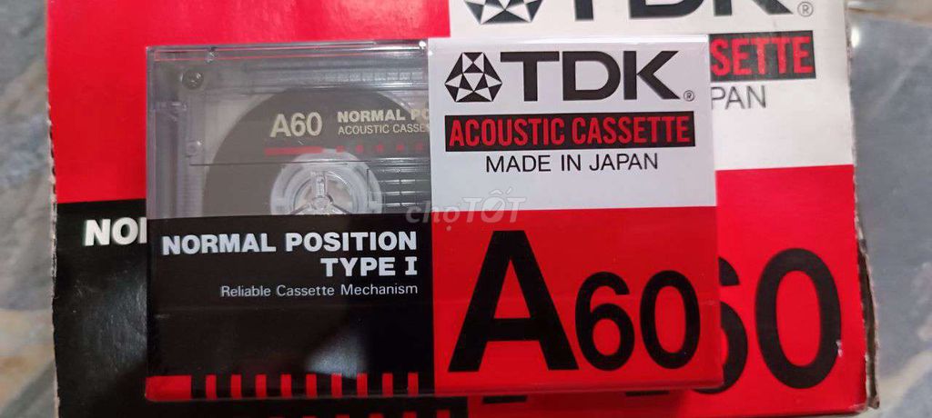 Băng Cassette còn nguyên hộp