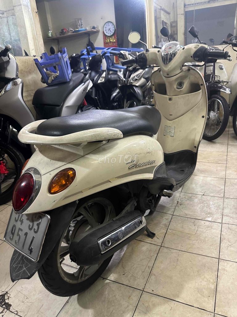 classico 2009, BSTP cavet đầy đủ, có cccd chủ xe. Mua bán Xe máy tại Quận Bình Thạnh Tp Hồ Chí Minh được đăng bởi Cửa hàng bán xe cũ hcm bình thạnh hình 6