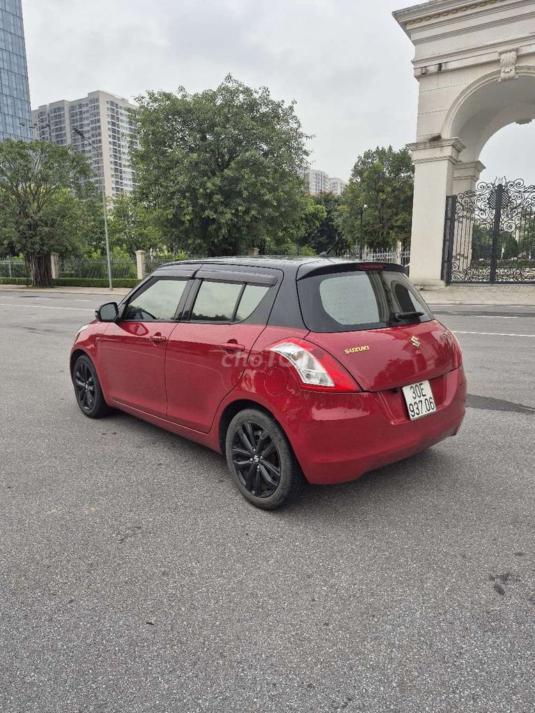 Suzuki SWiFt 2017 1.4 AT - 90000 km. Mua bán Ô tô tại Quận Long Biên Hà Nội được đăng bởi Ngô hùng hình 6