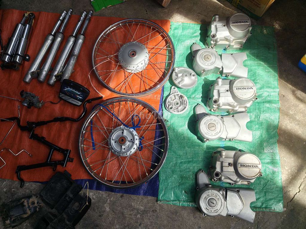 Phụ Tùng Honda Dream Thái Zin Các Loại. Mua bán Phụ tùng xe tại Thành phố Biên Hòa Đồng Nai được đăng bởi Nguyễn Đăng hình 5