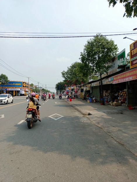 Cần bán lô đất sát chợ dj9 Mỹ Phước 3, 1ty550, thích hợp buôn bán. Mua bán Đất tại Thị xã Bến Cát Bình Dương được đăng bởi Công  hình 7