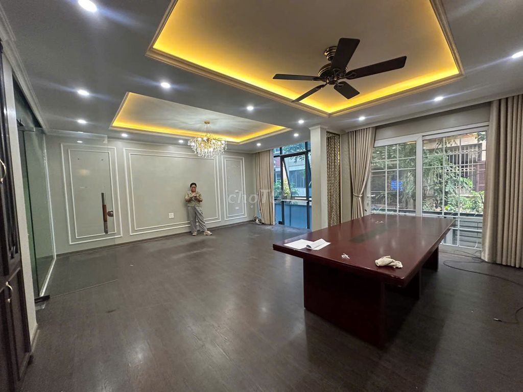 Cho thuê văn phòng Nguyễn Xiển, 50 m2/tầng, sàn thông, mặt tiền rộng - ảnh 3