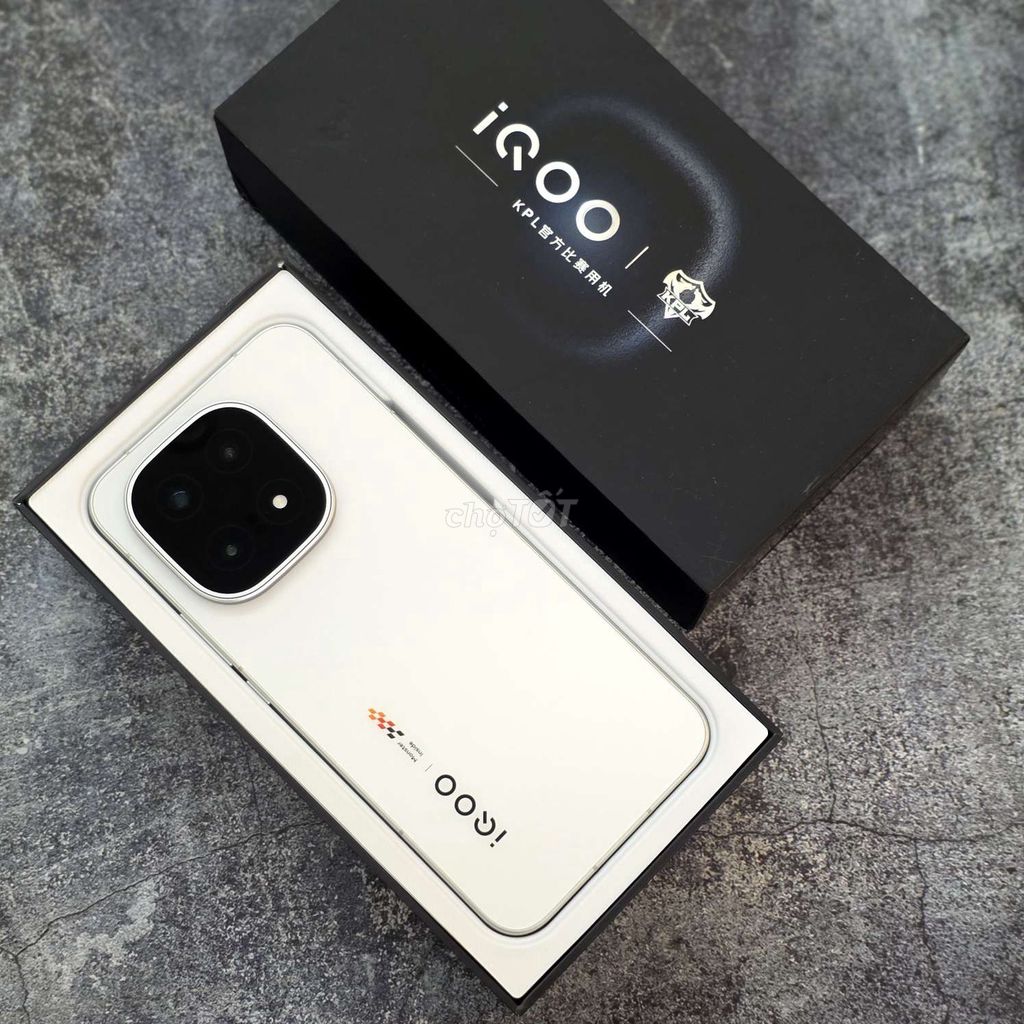 iQOO 15 5G Trắng. Mua bán Điện thoại tại Quận Thanh Khê Đà Nẵng được đăng bởi Tú MB hình 1