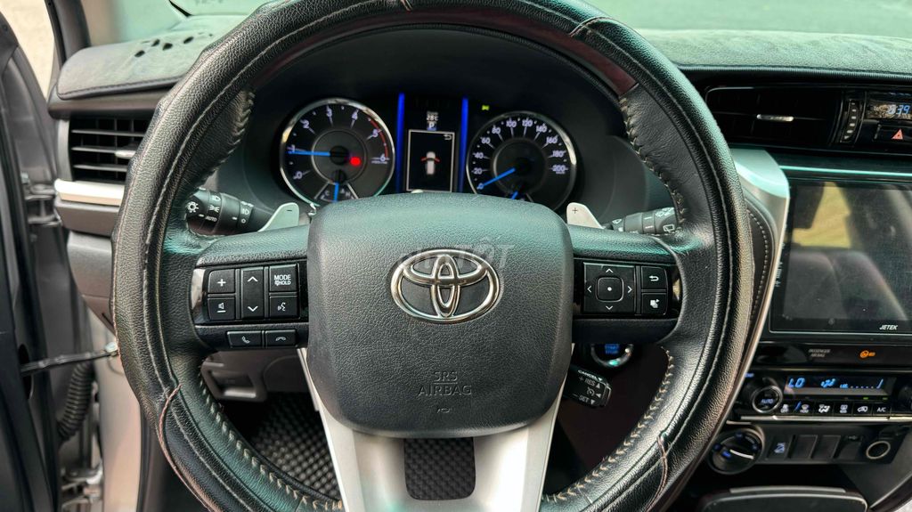 Toyota Fortuner 2.8V 4x4 AT 2019, odo 84k dầu nhap. Mua bán Ô tô tại Huyện Bình Chánh Tp Hồ Chí Minh được đăng bởi TAN THANH AUTO hình 14