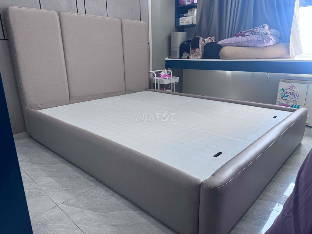 Giường ngủ 1m6x2m. Mua bán Giường, chăn ga gối nệm tại Quận Bình Tân Tp Hồ Chí Minh được đăng bởi Trịnh Thanh Tâm hình 1
