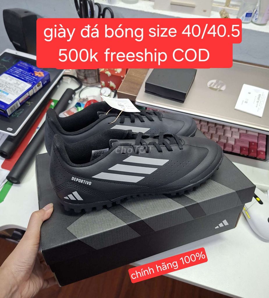 Giày đá bóng Adidas Nam 40/40.5. Mua bán Đồ thể thao, Dã ngoại tại Huyện Thanh Trì Hà Nội được đăng bởi Hằng Nguyễn hình 1