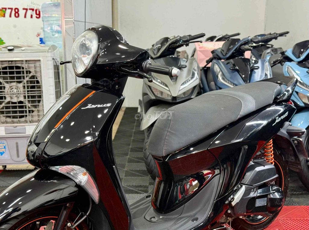 💥Janus khoá SMK đời 2018 BSBD Chính Chủ xe đẹp💥. Mua bán Xe máy tại Thành phố Thủ Đức Tp Hồ Chí Minh được đăng bởi XE MÁY THỦ ĐỨC  hình 1