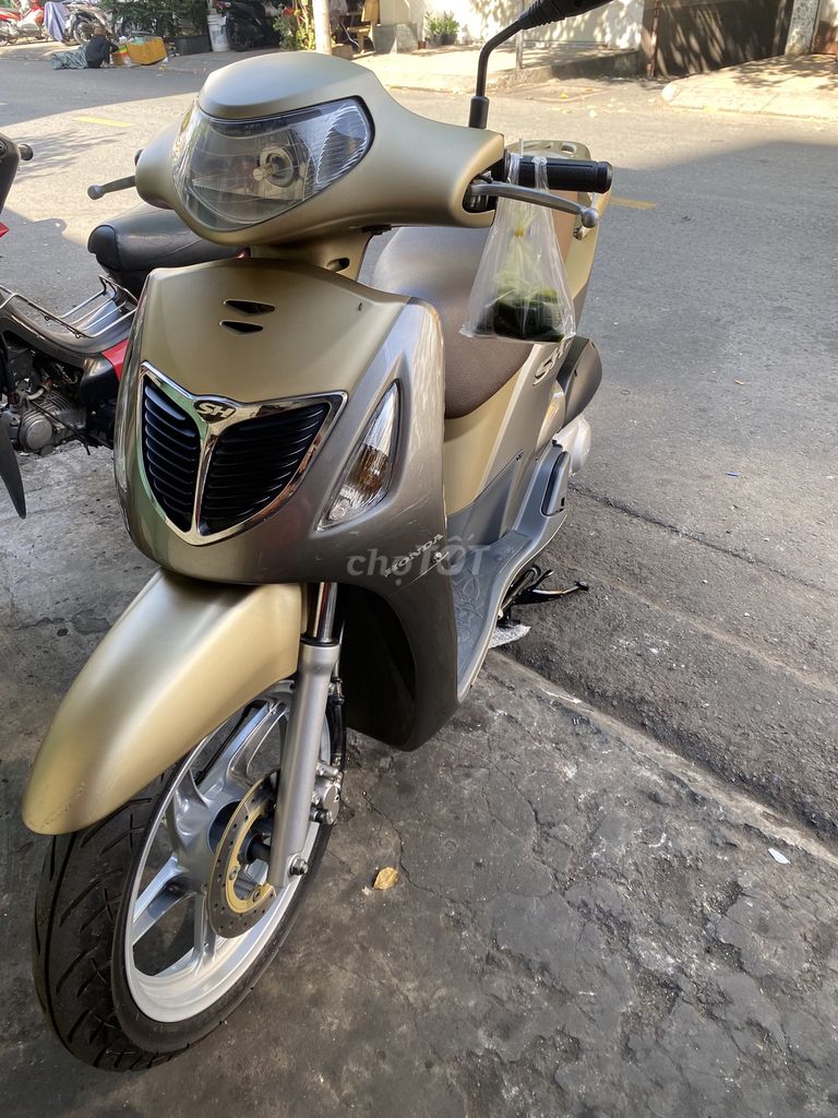 Honda SH150 2005 Nâu. Mua bán Xe máy tại Quận 6 Tp Hồ Chí Minh được đăng bởi Huỳnh thanh tâm  hình 2