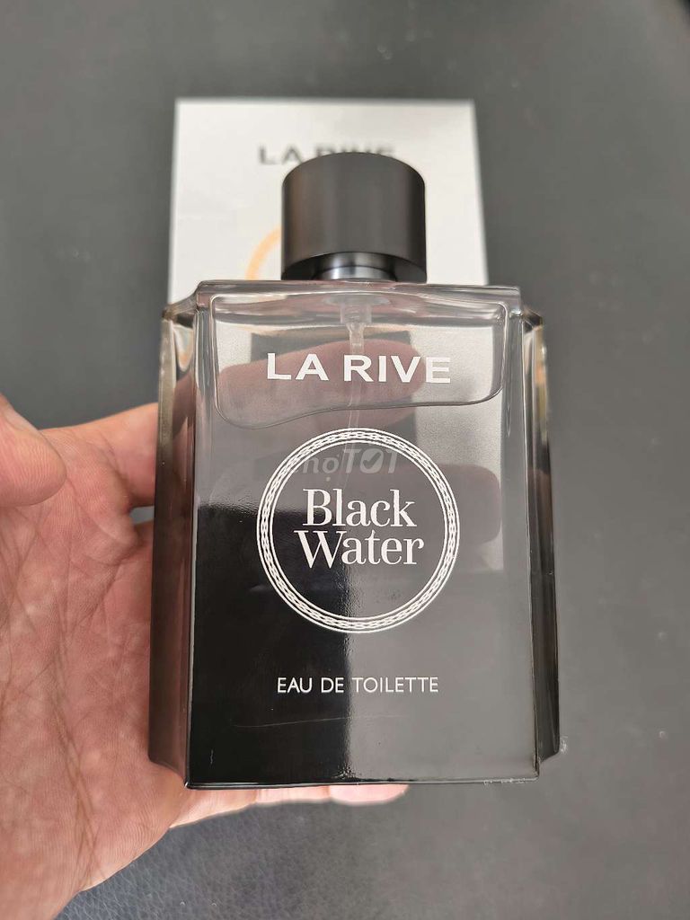 Nước hoa LA RIVE Black Water 100ml Gỗ cam. Mua bán Nước hoa tại Quận Hải Châu Đà Nẵng được đăng bởi banh hình 1