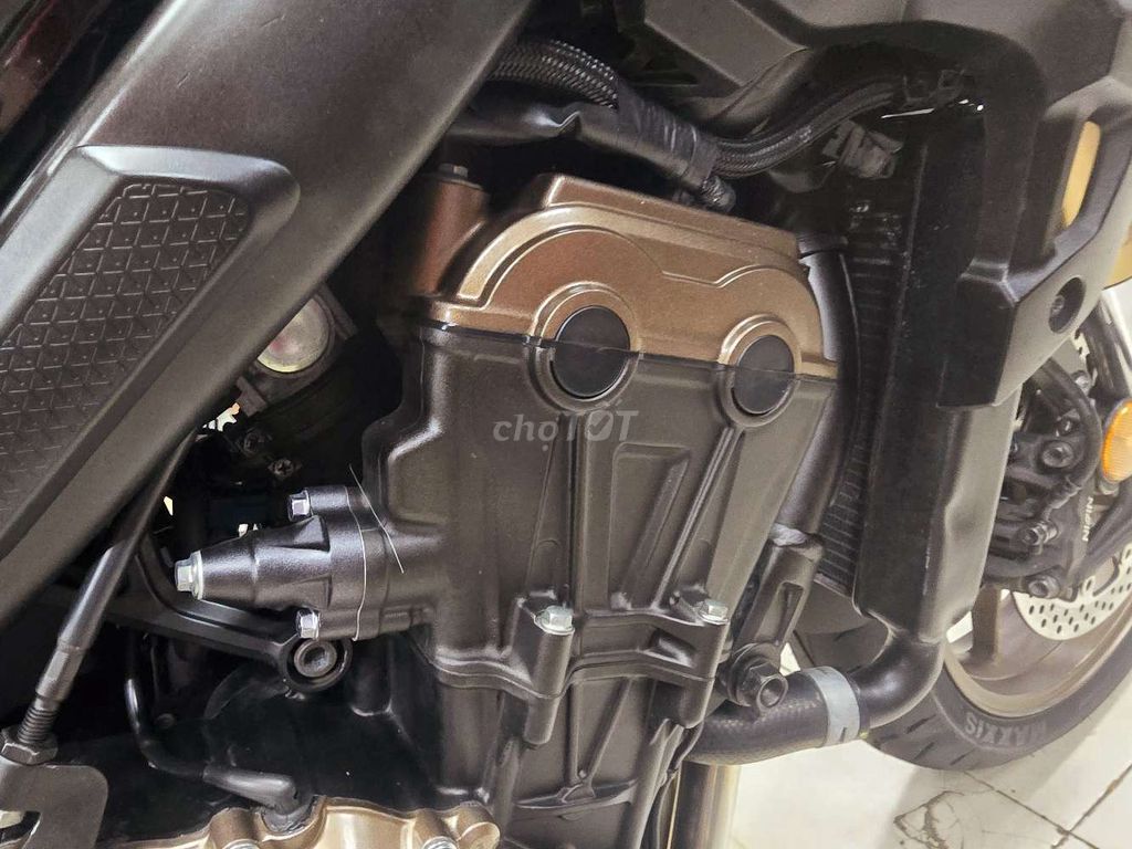 QUÝMOTOR CYCLE ĐÀ NẴNG, HONDA CB650R CÒN MỚI. Mua bán Xe máy tại Quận Thanh Khê Đà Nẵng được đăng bởi Quý Moto Cycle 21 điện biên phủ Đà Nẵng hình 10
