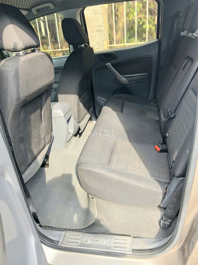 Ford Ranger 2016 - tự động - 1 cầu. Mua bán Ô tô tại Quận Cẩm Lệ Đà Nẵng được đăng bởi Tiến hình 4