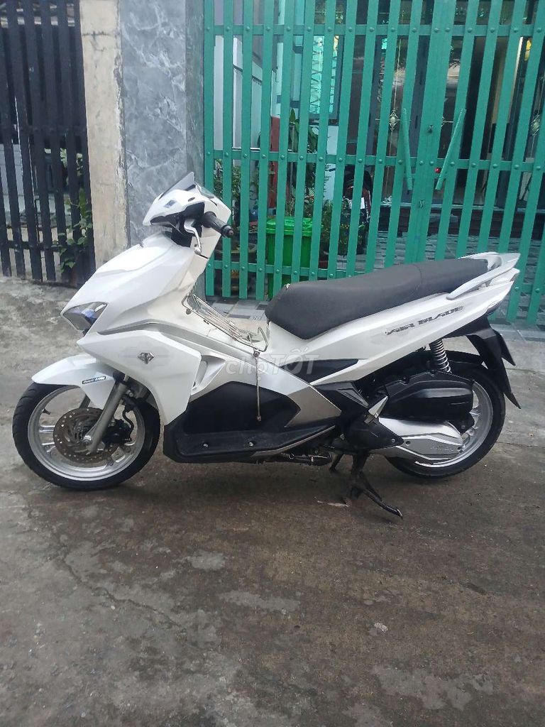 Can ban xe ab nhu hinh hoac giao luu xe khac. Mua bán Xe máy tại Thành phố Biên Hòa Đồng Nai được đăng bởi Trung phạm phát hình 3