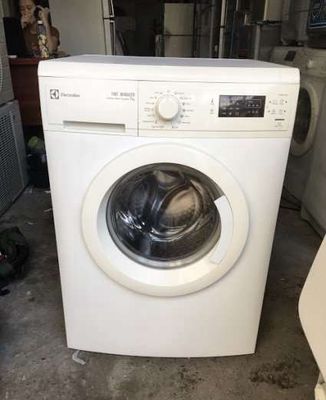 Pass máy giặt cửa trước Electrolux 7kg freeship
