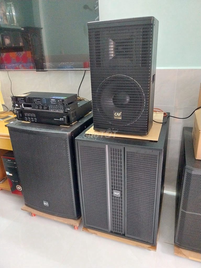 Sub hơi Rcf bass 5 tấc vỏ ván ép mới 100%. Mua bán Tivi, Âm thanh tại Quận 12 Tp Hồ Chí Minh được đăng bởi Audio Bùi Môn hình 3