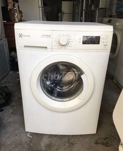 Pass máy giặt cửa trước Electrolux 7kg freeship