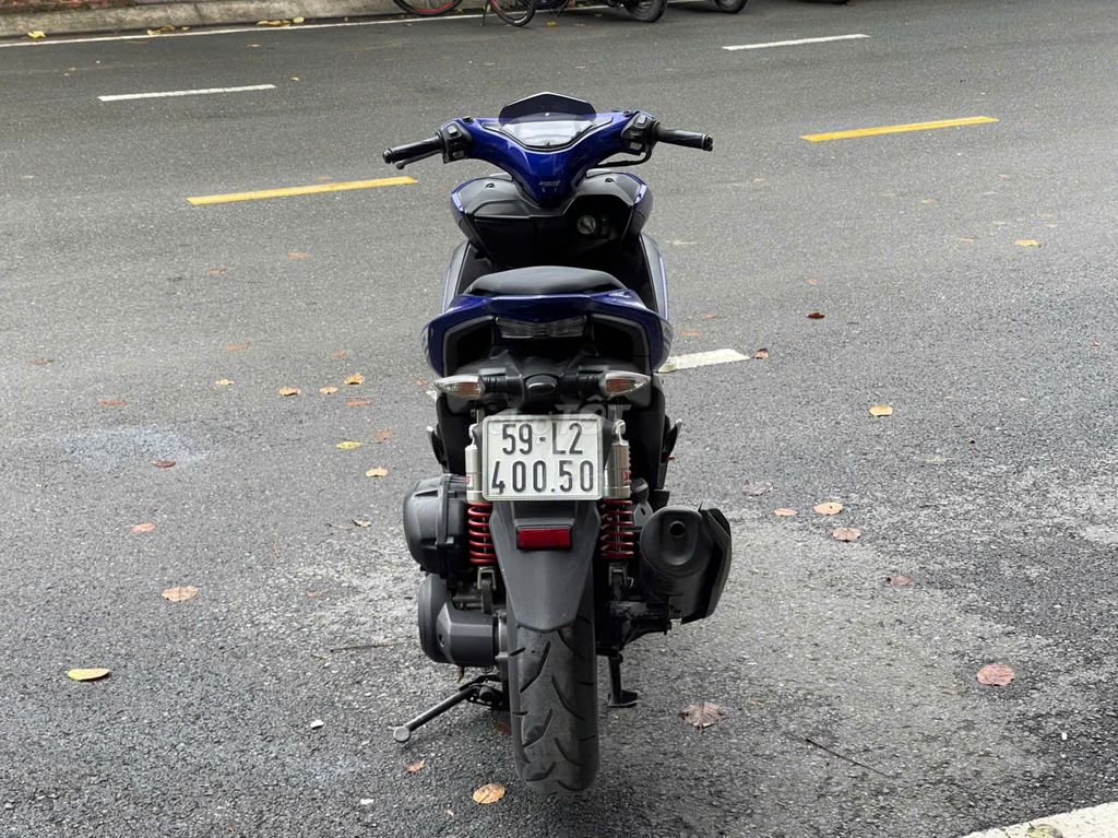 Yamaha NVX 155 2018 Xanh 30000 km. Mua bán Xe máy tại Quận Bình Thạnh Tp Hồ Chí Minh được đăng bởi iMotorbike Viet Nam hình 6