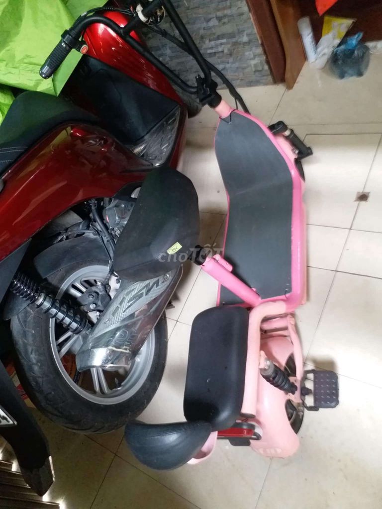 Xe điện gấp gọn siêu cute. Mua bán Xe điện tại Quận Long Biên Hà Nội được đăng bởi năm hình 4