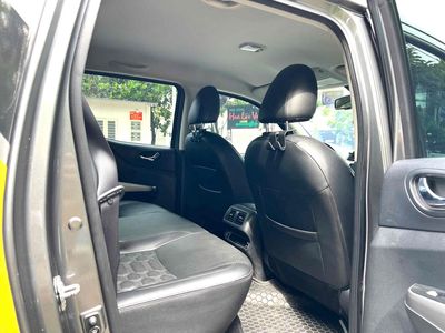 Nissan Navara 2022 VL 2.3 AT 4WD Cao cấp - 70000 k. Mua bán Ô tô tại Thành phố Thủ Dầu Một Bình Dương được đăng bởi An Lê