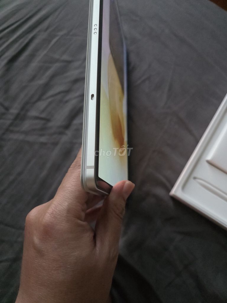 Samsung Galaxy Tab S9 256GB Trắng. Mua bán Máy tính bảng tại Quận 7 Tp Hồ Chí Minh được đăng bởi Khoa Tran hình 1
