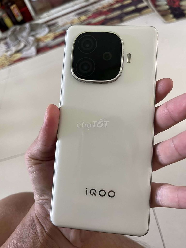 Vivo Z9 TURBO 16+16/256GB Trắng 6400mah. Mua bán Điện thoại tại Quận Bình Thuỷ Cần Thơ được đăng bởi Duy Duy hình 1