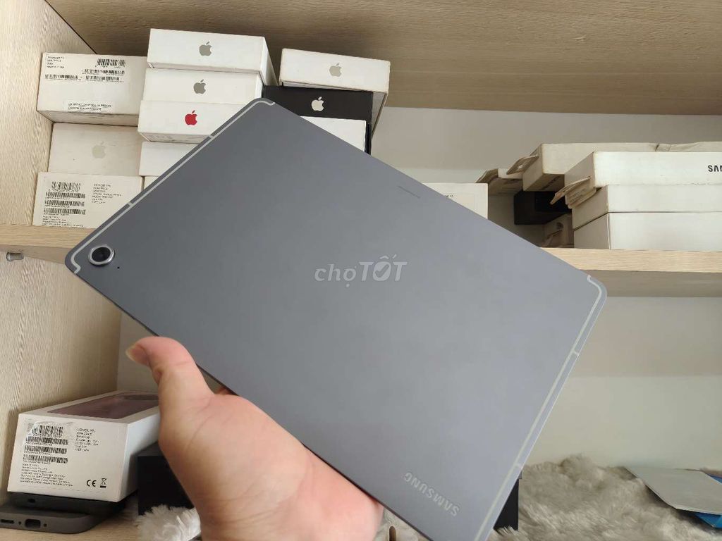 Samsung Tab S10 FE 128GB Xám. Mua bán Máy tính bảng tại Quận Tân Phú Tp Hồ Chí Minh được đăng bởi LUCKY SHOP hình 1
