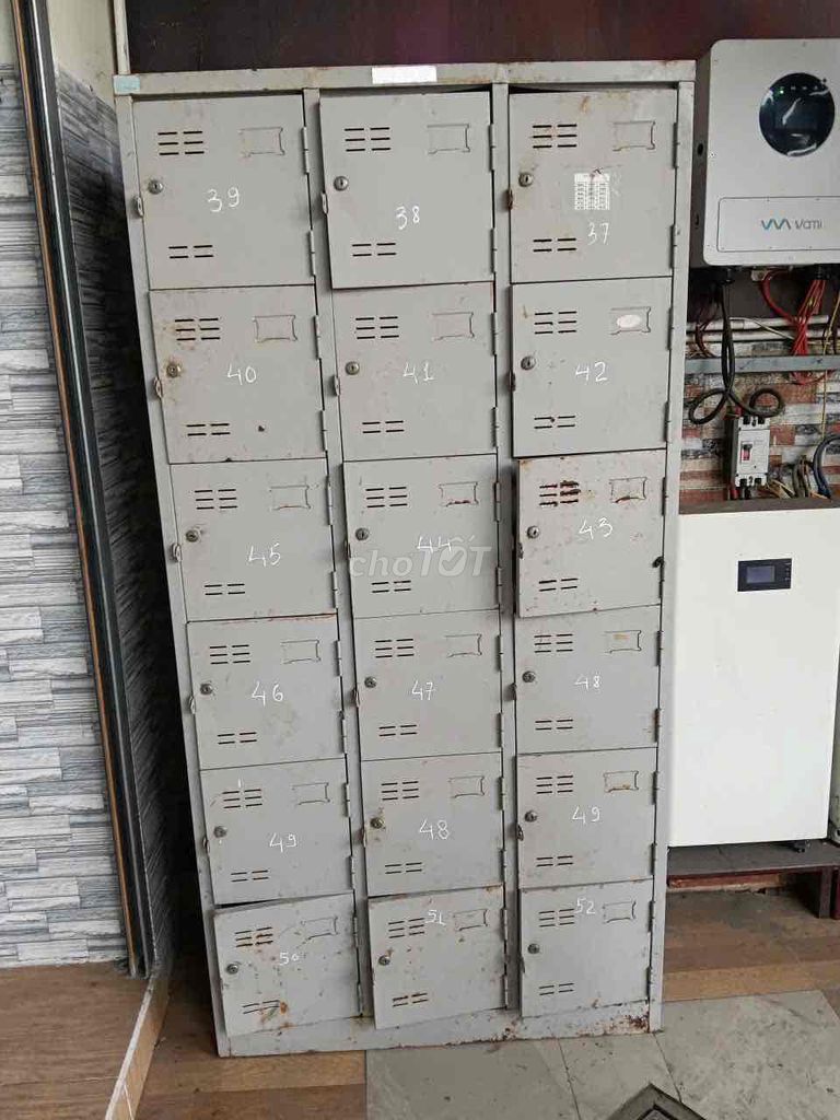 Tủ locker Kim loại Xám Văn phòng. Mua bán Đồ dùng văn phòng tại Huyện Củ Chi Tp Hồ Chí Minh được đăng bởi Nguyễn Hồng Yến hình 1