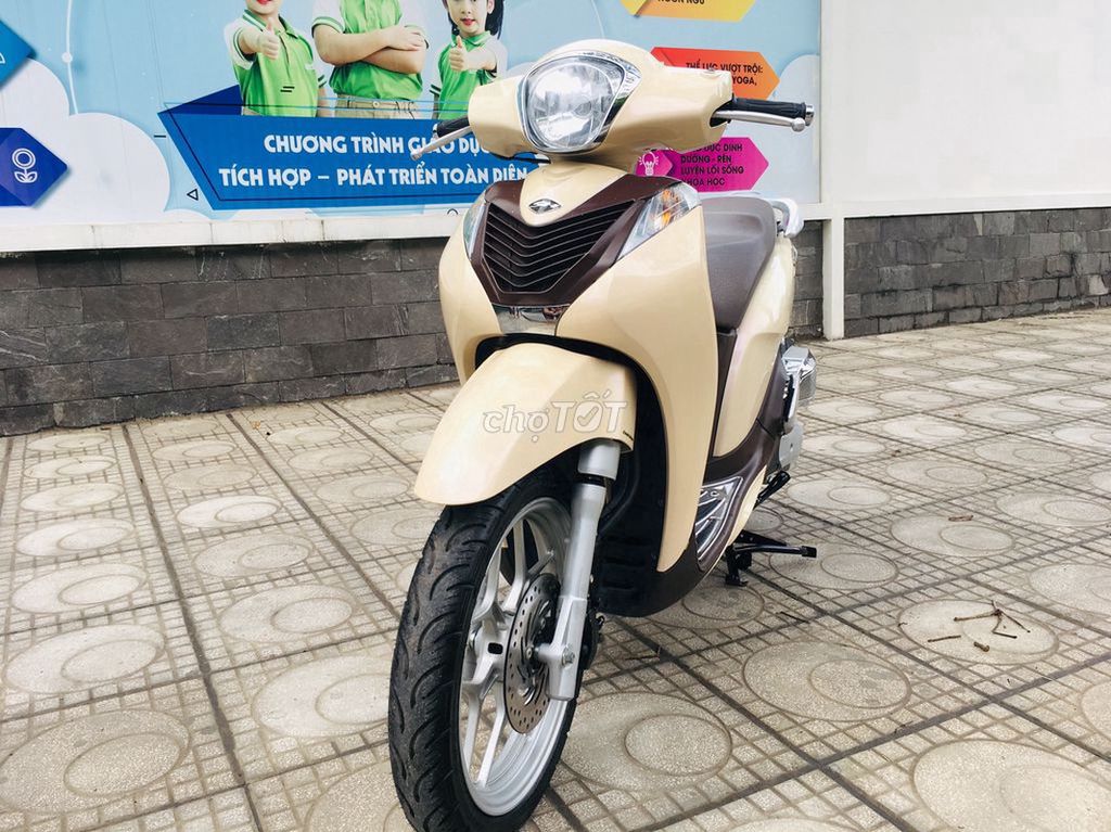 Honda SH MODE 125 Chính Chủ Vàng Kem Xe Nữ Sử Dụng