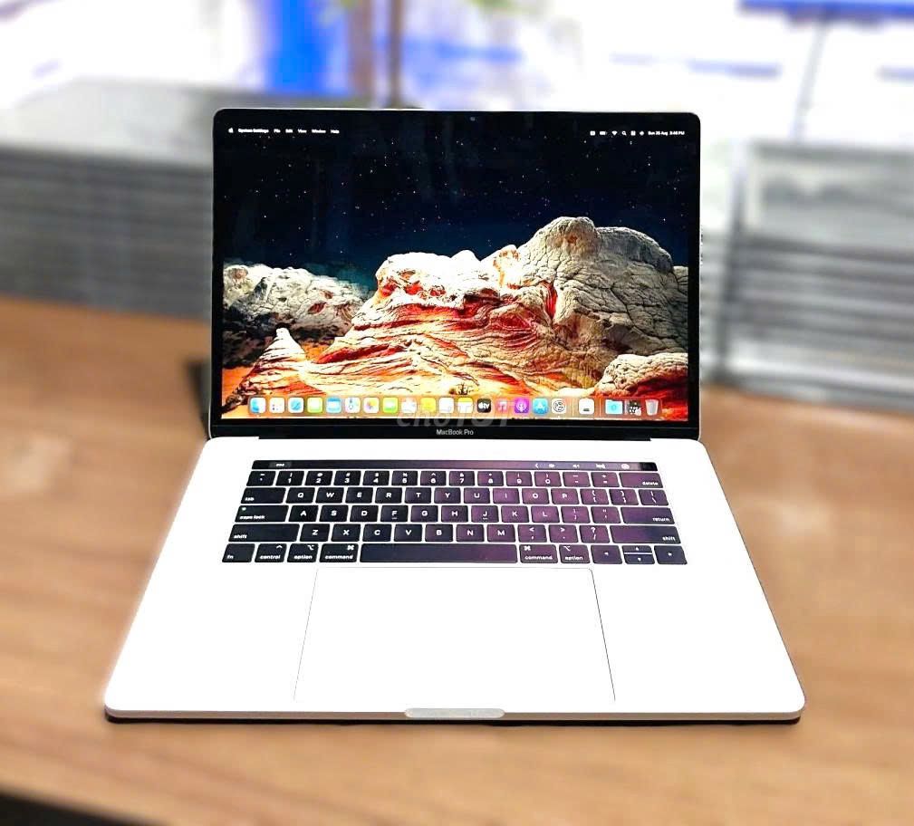 Mac Pro 16inch 2019 i9/32GB/1TB Silver ĐẸP. Mua bán Laptop tại Quận Hải Châu Đà Nẵng được đăng bởi TTCenter 484 NÚI THÀNH hình 1