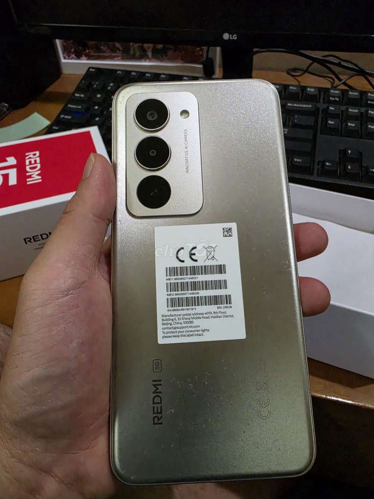 Xiaomi Redmi 15 5G 8GB/256GB Vàng. Mua bán Điện thoại tại Quận Đống Đa Hà Nội được đăng bởi Quốc Huy hình 1