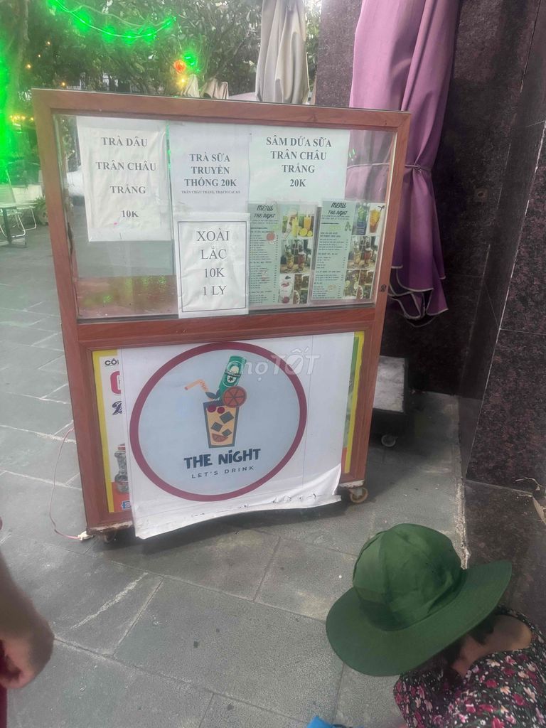 Tủ gỗ bán nước ép sinh tố, ca phê. Mua bán Đồ chuyên dụng, Giống nuôi trồng tại Quận 12 Tp Hồ Chí Minh được đăng bởi Chi trang hình 1