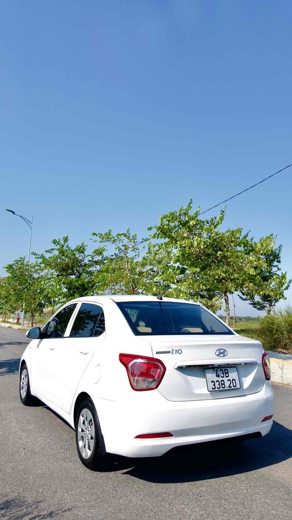 Белый бензиновый номер Hyundai i10 Седан 2015
