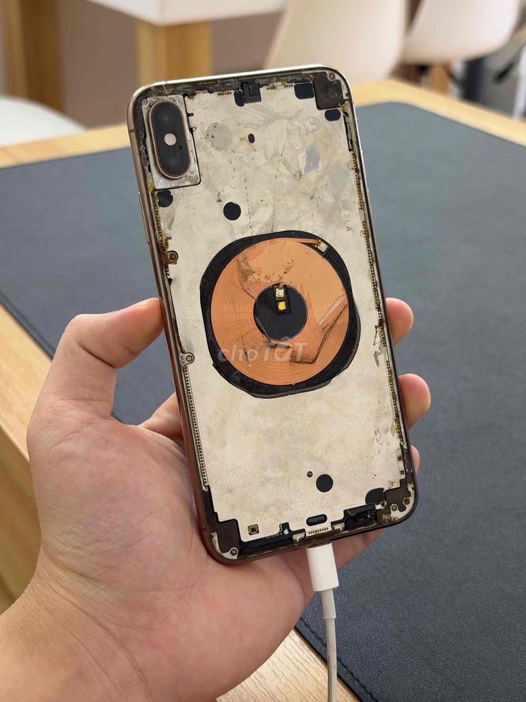 Apple iPhone Xs Max 64GB Mỹ 82%. Mua bán Điện thoại tại Quận Ninh Kiều Cần Thơ được đăng bởi 01 STORE Chuyên iPhone Lock Cần Thơ  hình 1