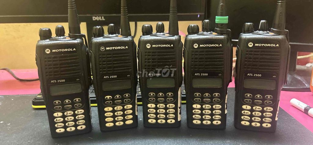 Bộ đàm Motorola ATS 2500 Đen. Mua bán Điện thoại tại Quận Hoàn Kiếm Hà Nội được đăng bởi Vietnam hình 1