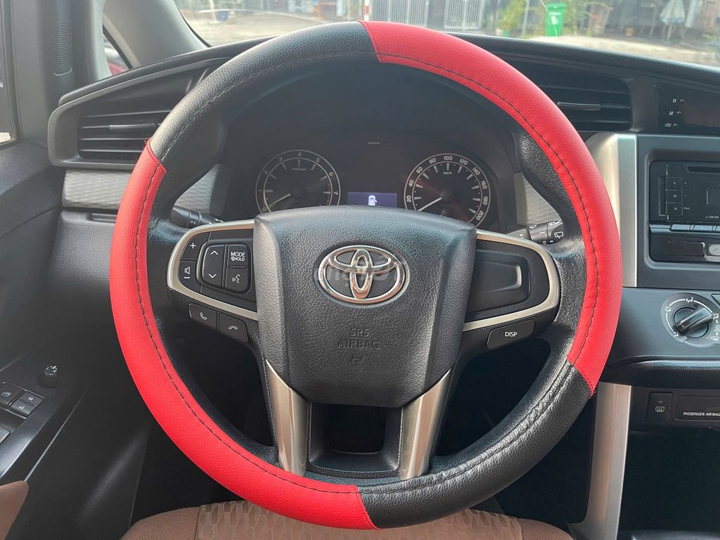 Toyota Innova 2016 Form mới 2.0E Xe cực chất. Mua bán Ô tô tại Huyện Tân Phú Đồng Nai được đăng bởi Salon AUTO THÀNH TRUNG Đồng Nai hình 12