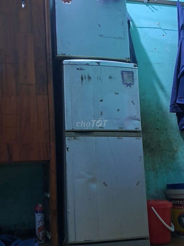 Tủ lạnh Sanyo Trắng Đã sử dụng. Mua bán Tủ lạnh tại Quận Cẩm Lệ Đà Nẵng được đăng bởi Bê tông hình 1