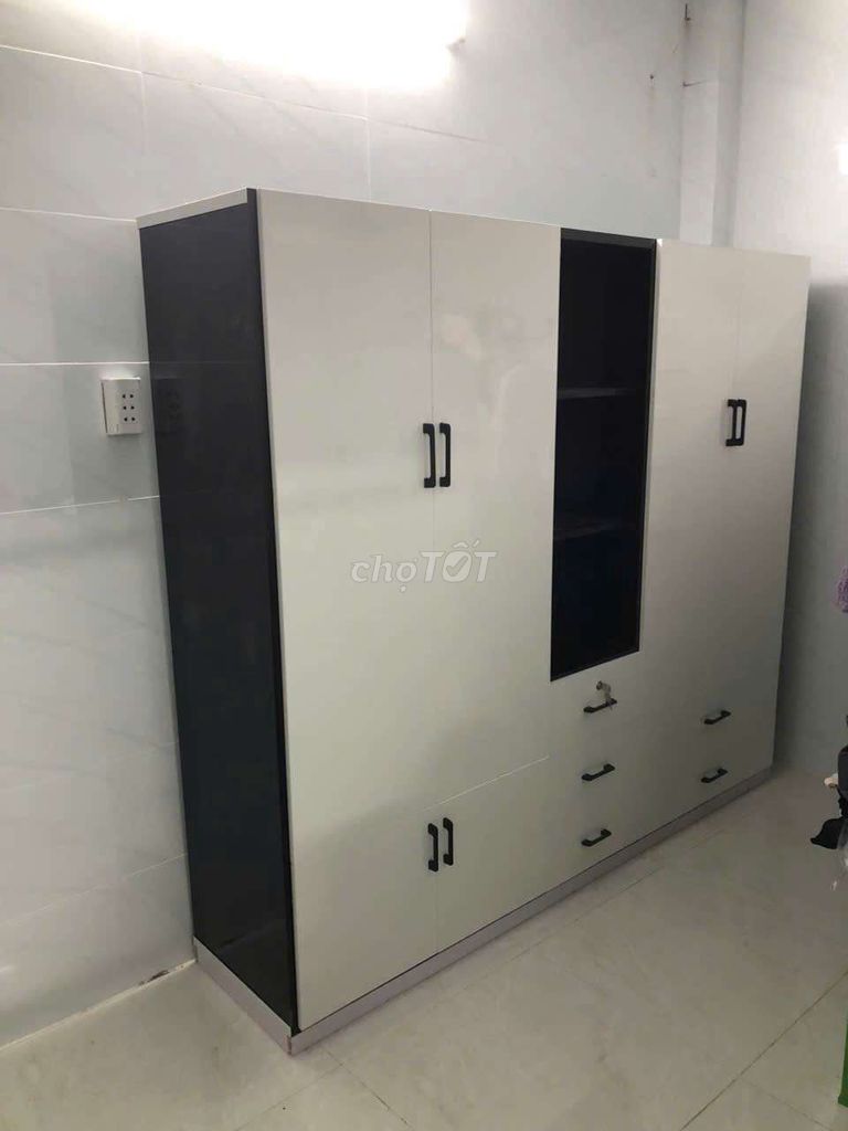 TỦ NHỰA 4 CÁNH 1 KỆ KHUNG MÀU ĐEN CÁNH MÀU TRẮNG. Mua bán Tủ, kệ gia đình tại Thành phố Thủ Đức Tp Hồ Chí Minh được đăng bởi Phương hoa hình 1