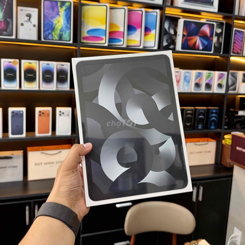 Apple iPad Air 5 256GB Xám Newseal chính hãng. Mua bán Máy tính bảng tại Quận Thanh Khê Đà Nẵng được đăng bởi Duy Minh Apple Store hình 1