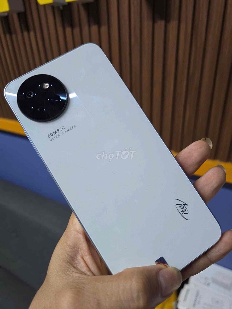 itel S23 128GB Trắng 8GB. Mua bán Điện thoại tại Thành phố Buôn Ma Thuột Đắk Lắk được đăng bởi Linh Anh hình 1