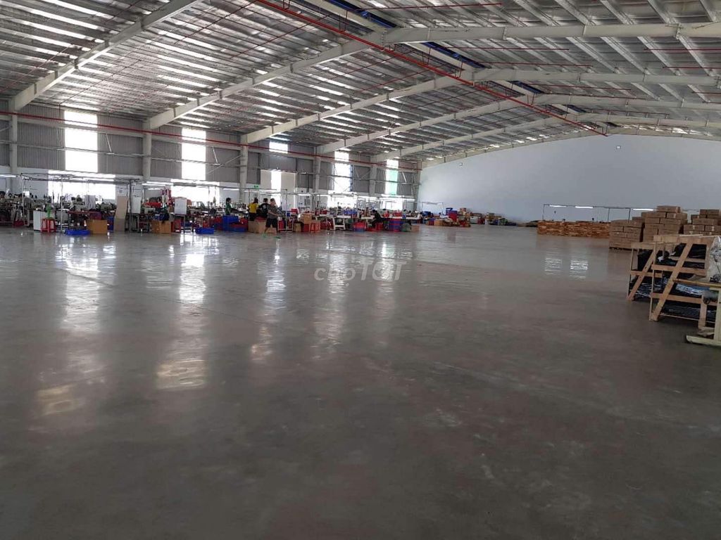 BÁN XƯỞNG 15000M2 KHU CÔNG NGHIÊP THÀNH CÔNG