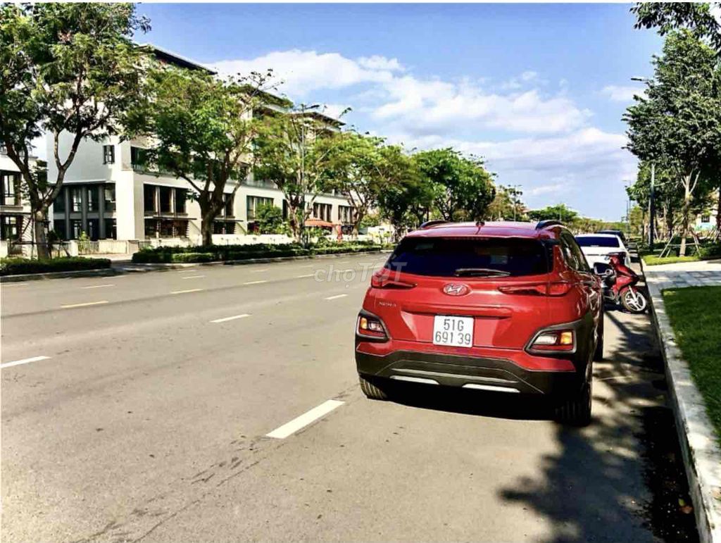 Cần bán nhanh chiếc Hyundai Kona màu ĐỎ ĐÔ, bản Đặ. Mua bán Ô tô tại Quận Bình Thạnh Tp Hồ Chí Minh được đăng bởi Nguyên hình 2