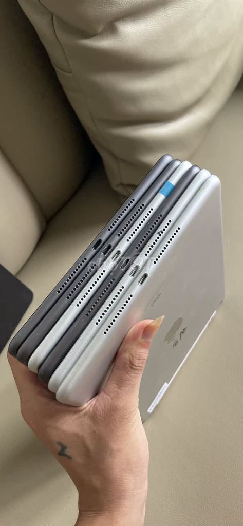 Apple iPad Gen 7 10.2 inch Xám. Mua bán Máy tính bảng tại Quận 10 Tp Hồ Chí Minh được đăng bởi Hội Đồ Điện Tử hình 1