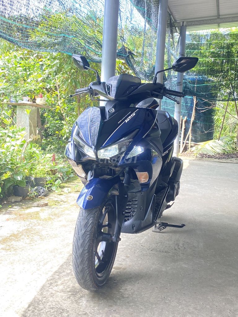 Xe tay ga NVX V1 - Yamaha - 2017 - Xanh đen. Mua bán Xe máy tại Thành phố Mỹ Tho Tiền Giang được đăng bởi Sơn Trần hình 5