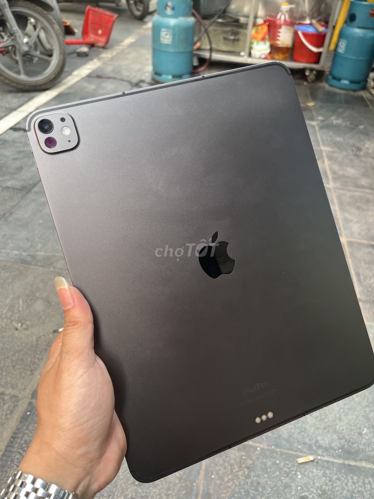Apple iPad Pro M4 12.9 inch 1TB 5G. Mua bán Máy tính bảng tại Quận Hoàng Mai Hà Nội được đăng bởi hoang quang hình 1