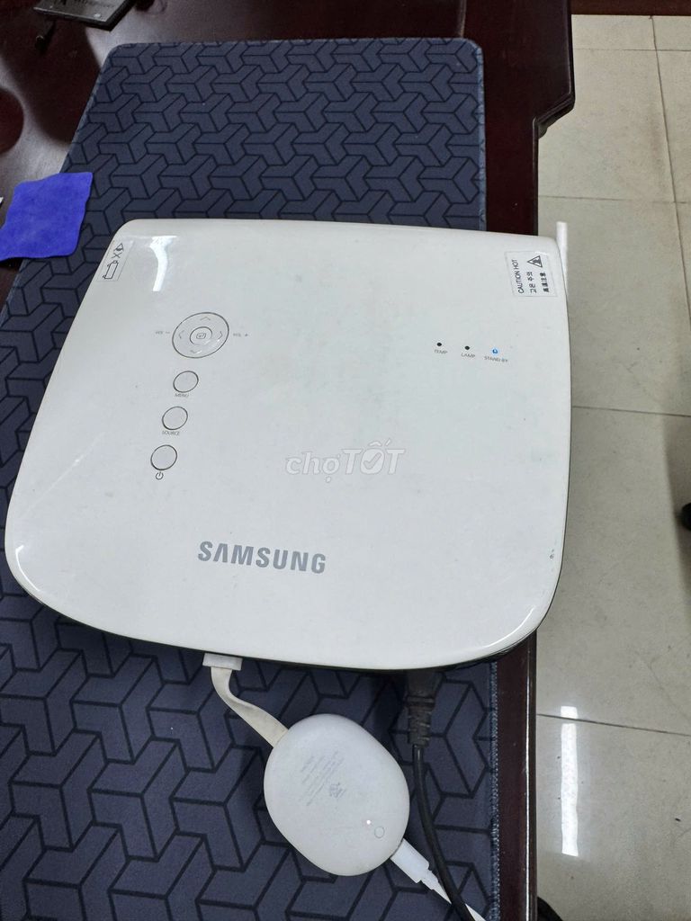 Máy chiếu Samsung SP-L301 + Google Chromecast TV. Mua bán Đồ dùng văn phòng tại Thị xã Từ Sơn Bắc Ninh được đăng bởi Phong Lê Nam hình 1