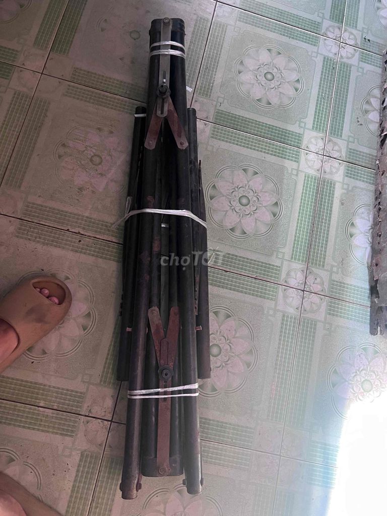 Khung võng Sắt Đen Đã sử dụng. Mua bán Nội thất, đồ gia dụng khác tại Quận Cái Răng Cần Thơ được đăng bởi lê Huỳnh hình 1